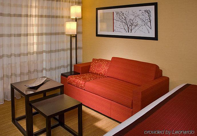 Courtyard By Marriott Phoenix Airport Habitación foto